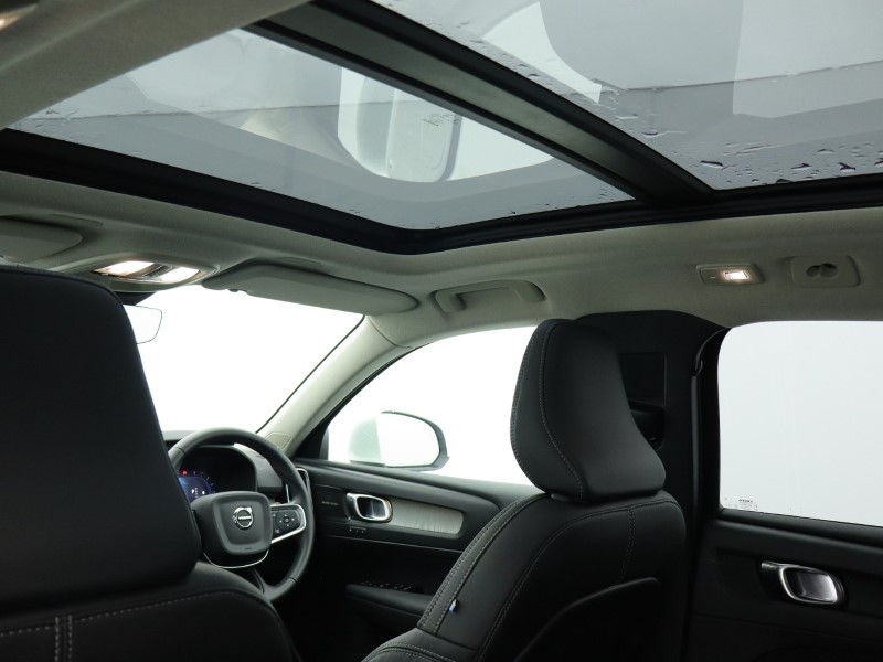 Used Volvo XC40 2025 for sale - 76981740: Photo 31