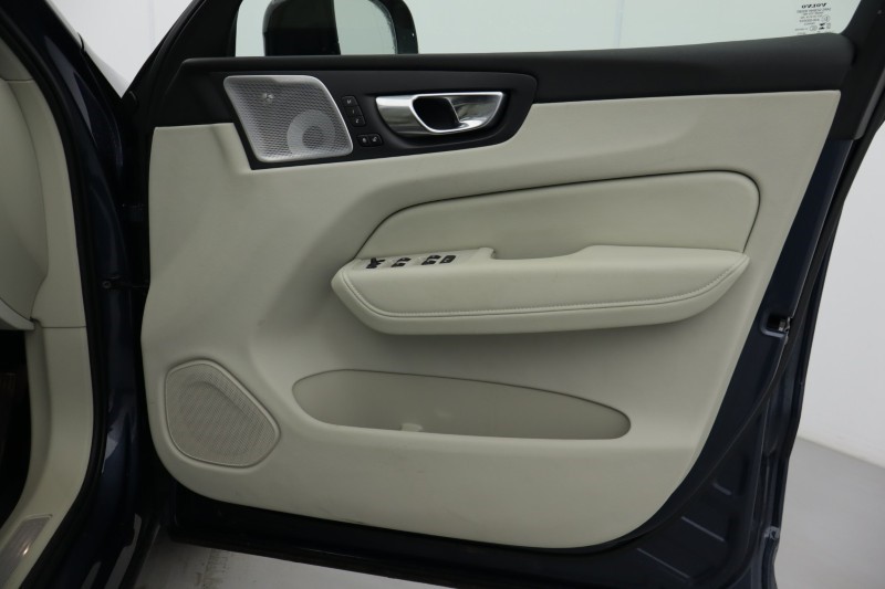 Used Volvo XC60 2025 for sale - 77718133: Photo 30