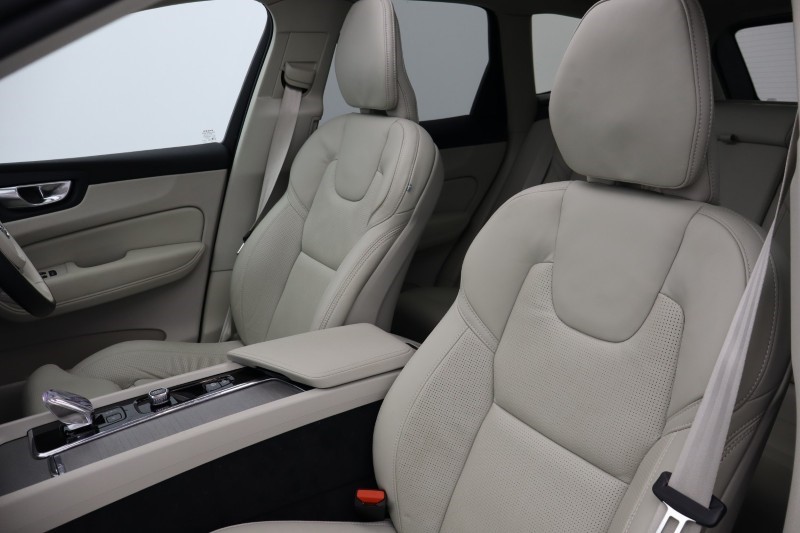 Used Volvo XC60 2025 for sale - 77718133: Photo 40