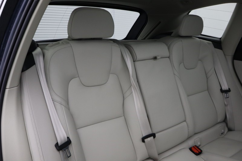 Used Volvo XC60 2025 for sale - 77718133: Photo 45