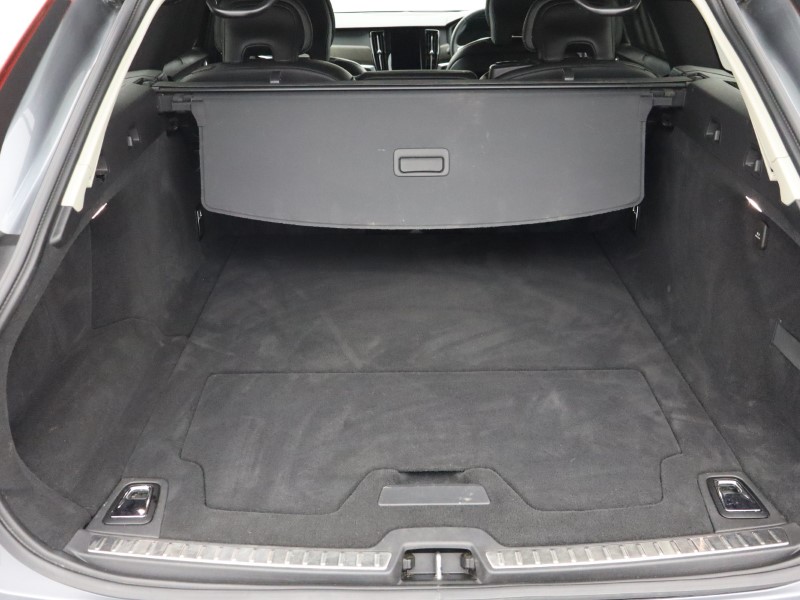 Used Volvo V90 2020 for sale - 76982084: Photo 21