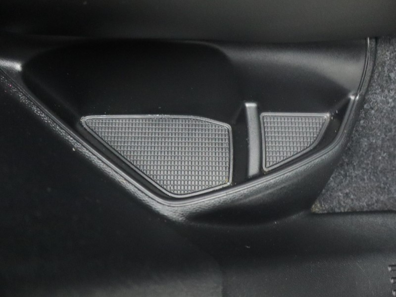 Used Volvo XC40 2025 for sale - 76982224: Photo 32