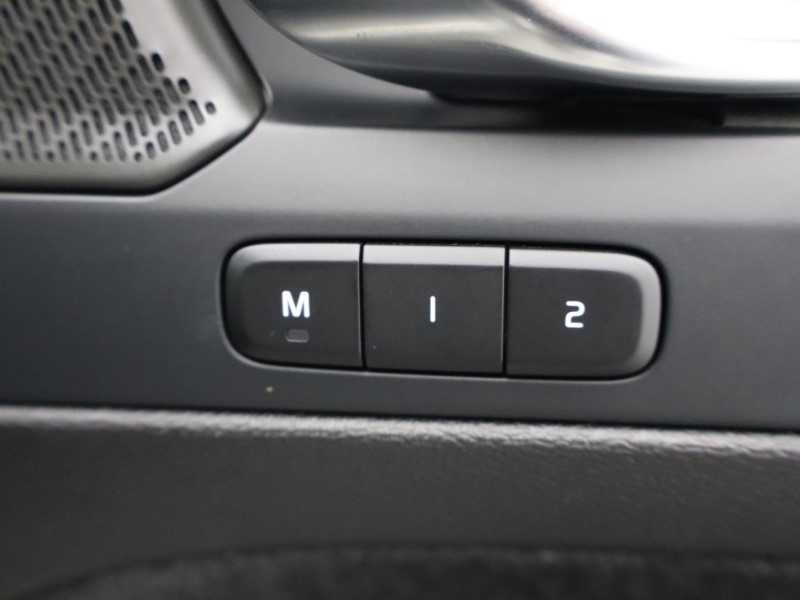 Used Volvo XC40 2025 for sale - 76982224: Photo 43