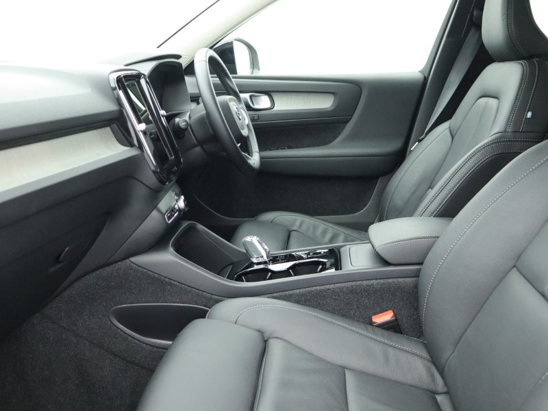 Used Volvo XC40 2025 for sale - 76982224: Photo 5