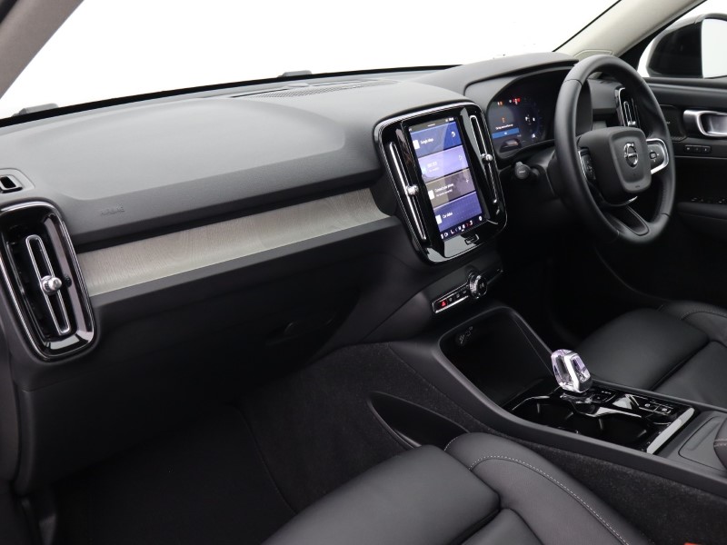 Used Volvo XC40 2025 for sale - 76982224: Photo 50