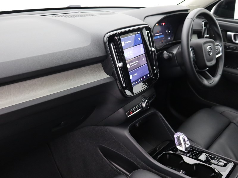 Used Volvo XC40 2025 for sale - 76982224: Photo 51