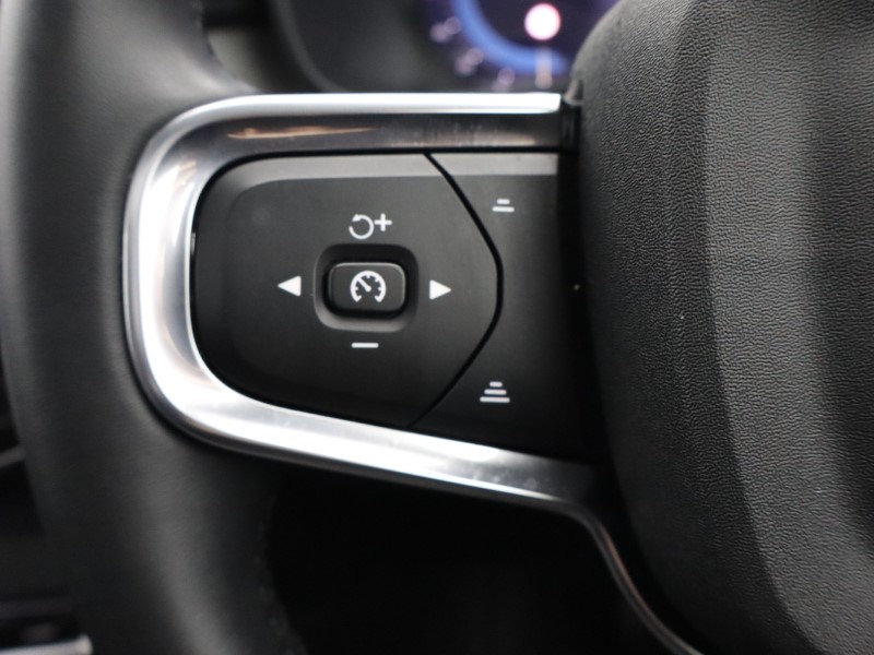 Used Volvo XC40 2025 for sale - 76982224: Photo 52