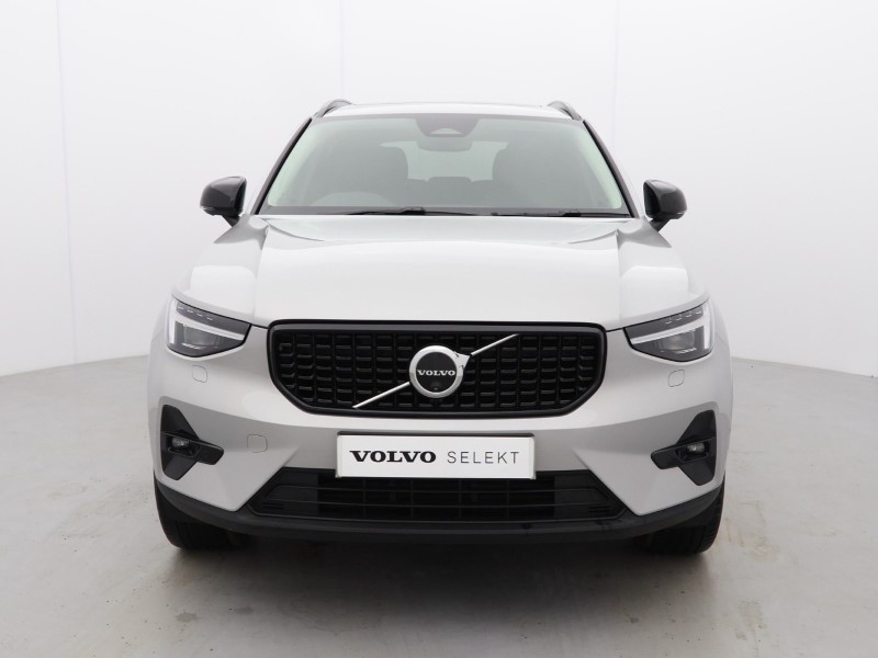 Used Volvo XC40 2025 for sale - 76982224: Photo 9
