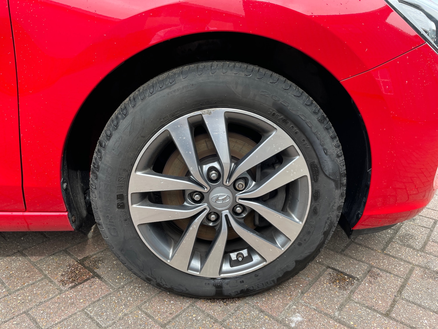 Used Hyundai i30 2017 for sale - 76868305: Photo 4