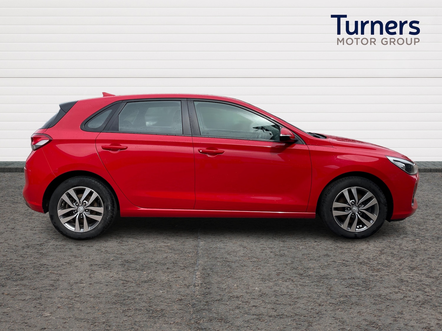 Used Hyundai i30 2017 for sale - 76868305: Photo 5