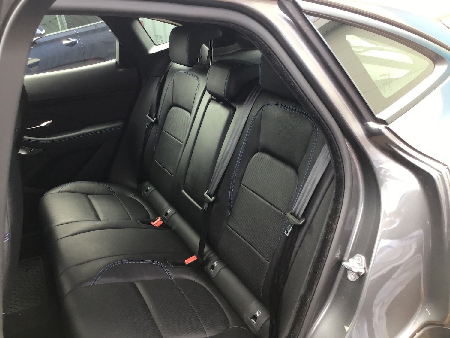 Used Jaguar E-Pace 2019 for sale - 76868432: Photo 9