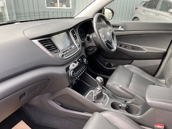 Used Hyundai TUCSON 2017 for sale - 75481980: Photo
