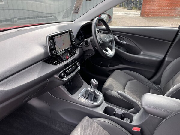 Used Hyundai i30 2017 for sale - 75481987: Photo 3