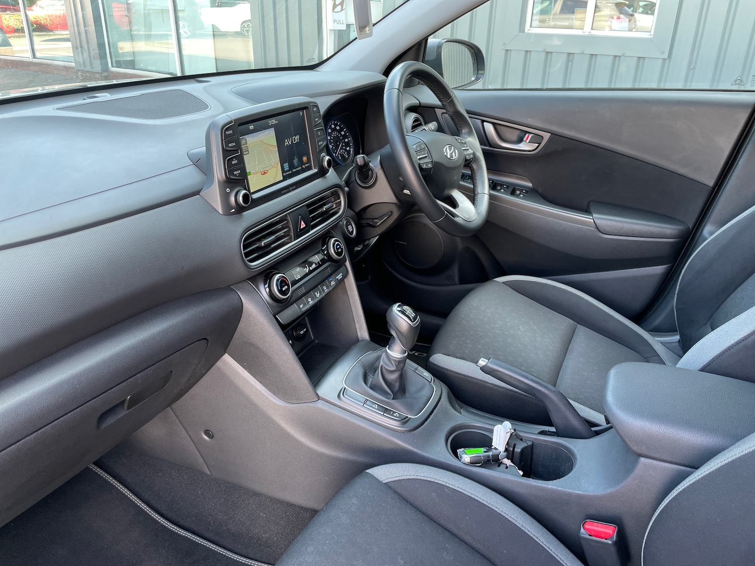 Used Hyundai KONA 2019 for sale - 76868298: Photo 3