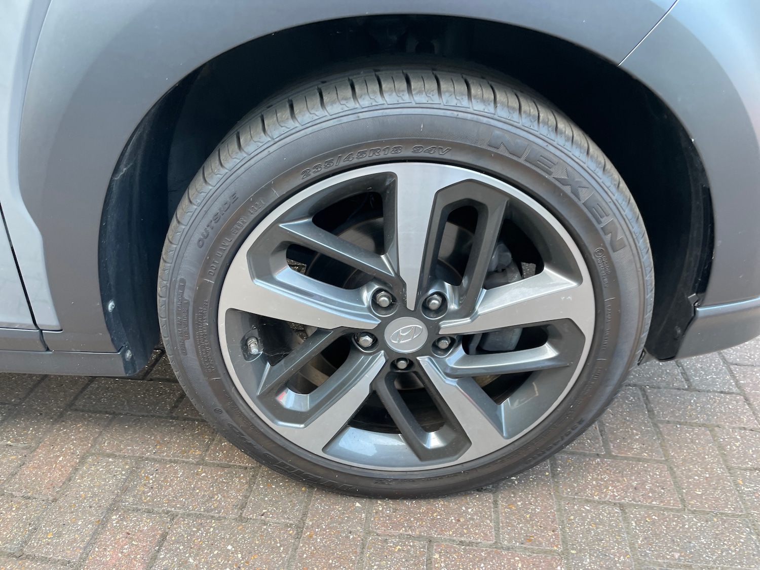 Used Hyundai KONA 2019 for sale - 76868298: Photo 4