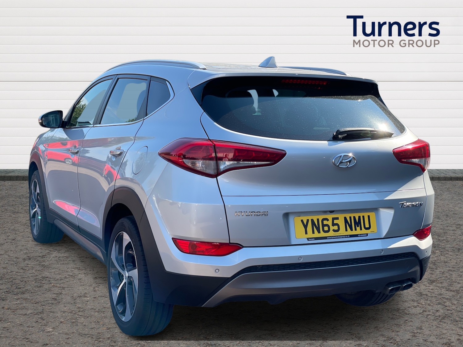 Used Hyundai TUCSON 2015 for sale - 76868297: Photo 2