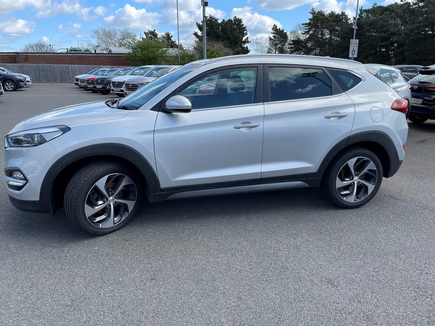 Used Hyundai TUCSON 2015 for sale - 76868297: Photo 4