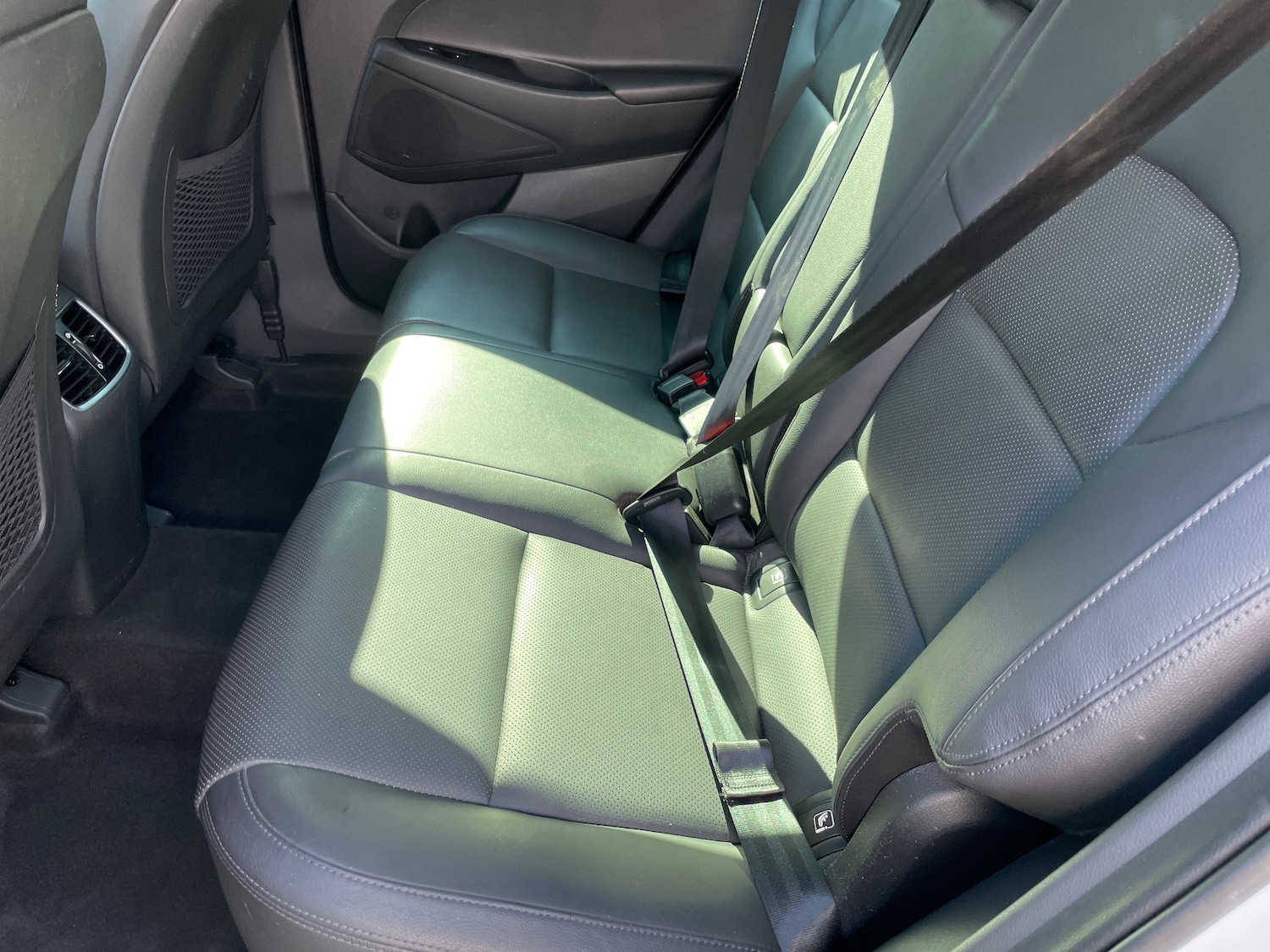 Used Hyundai TUCSON 2015 for sale - 76868297: Photo 9