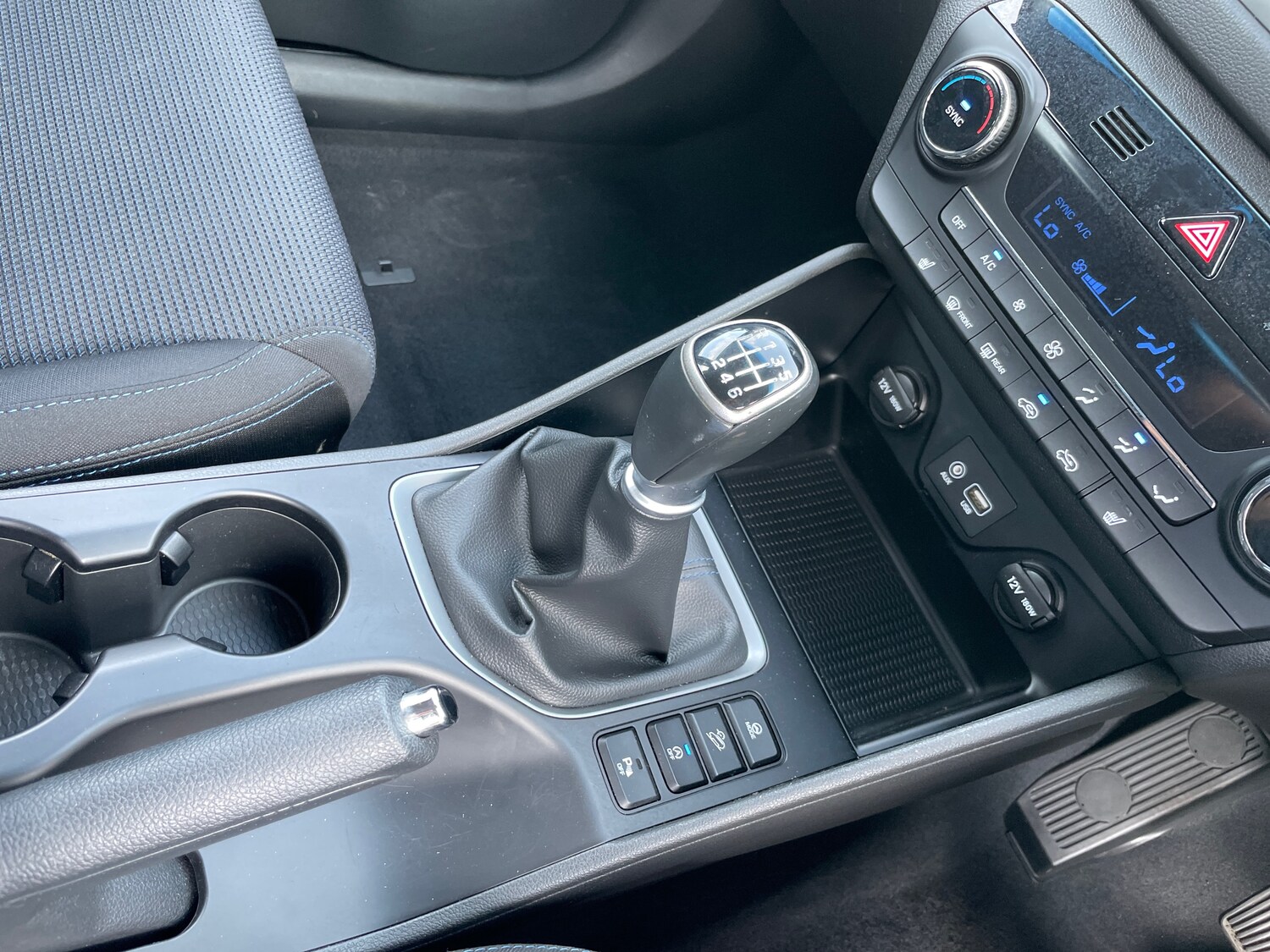 Used Hyundai TUCSON 2018 for sale - 76868244: Photo 12