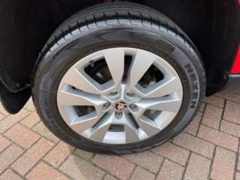 Used Skoda Yeti 2016 for sale - 64047099: Photo