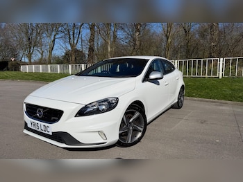 Used Volvo V40 2014 for sale - 78404462: Photo
