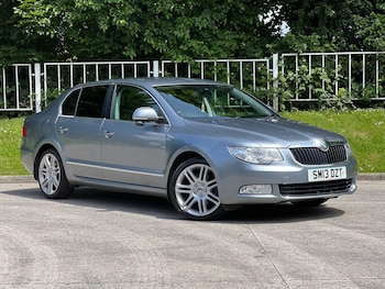 Used Skoda Superb 2013 for sale - 78922718: Photo