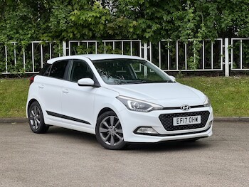 Used Hyundai i20 2017 for sale - 78637049: Photo