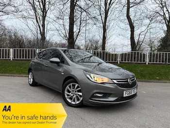 Used Vauxhall Astra 2018 for sale - 78492800: Photo