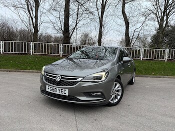 Used Vauxhall Astra 2018 for sale - 78492800: Photo