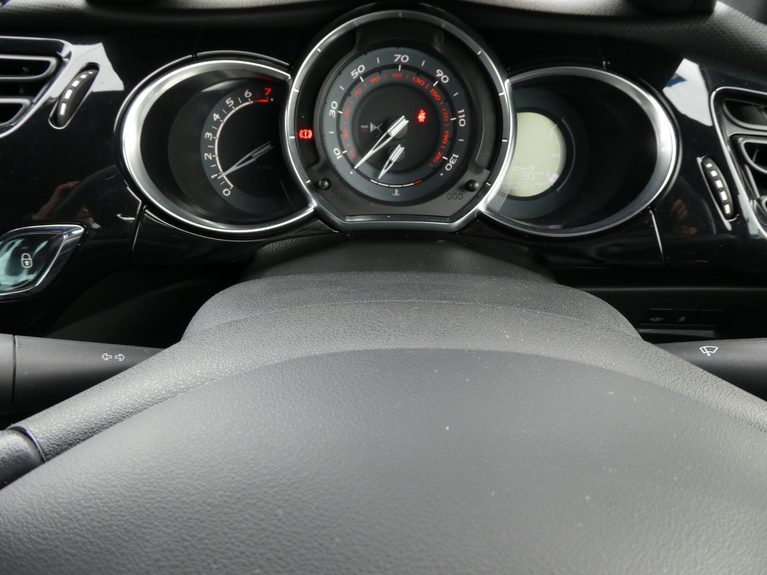 Used DS Automobiles DS 3 2018 for sale - 75736105: Photo 17