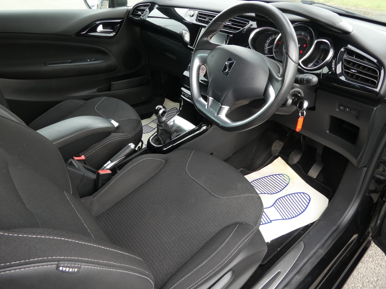 Used DS Automobiles DS 3 2018 for sale - 75736105: Photo 9