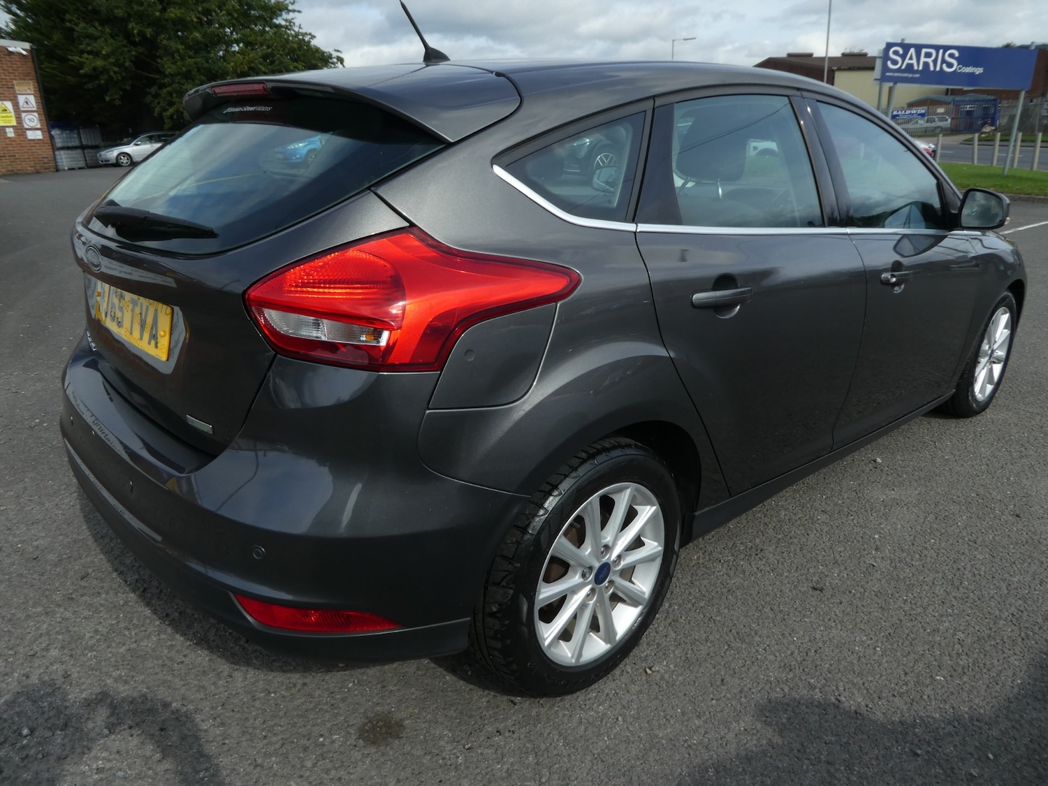 Used Ford Focus 2015 for sale - 75981846: Photo 5