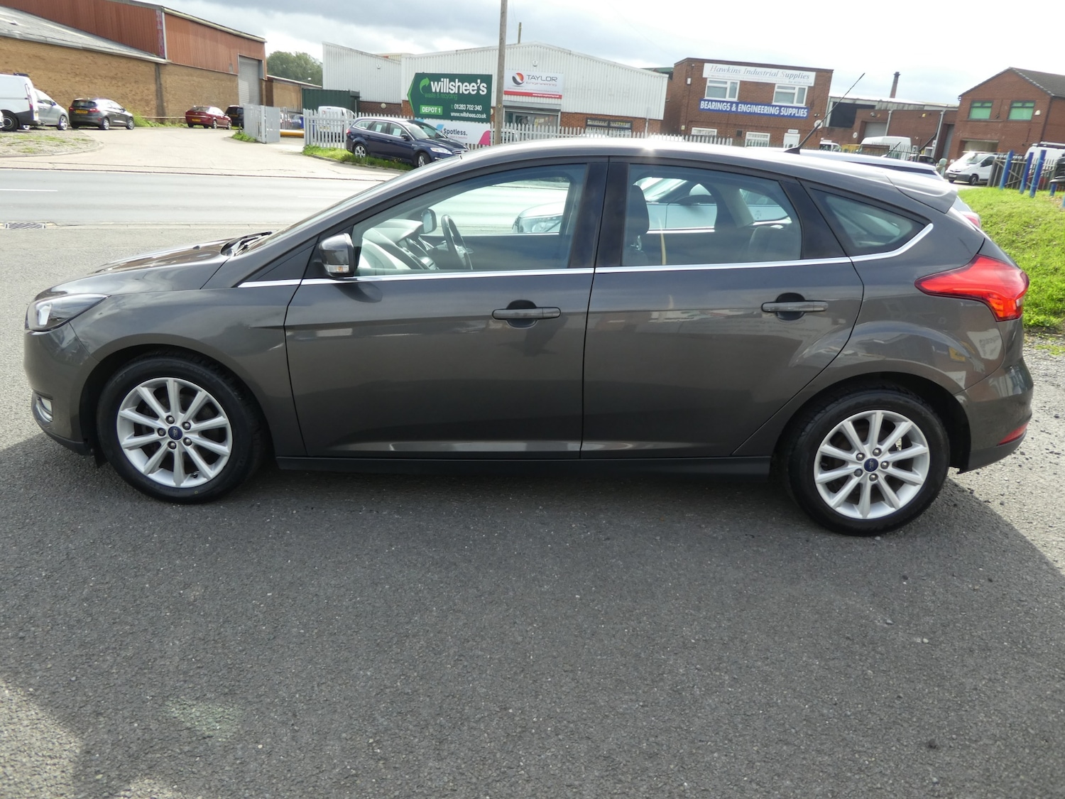 Used Ford Focus 2015 for sale - 75981846: Photo 8