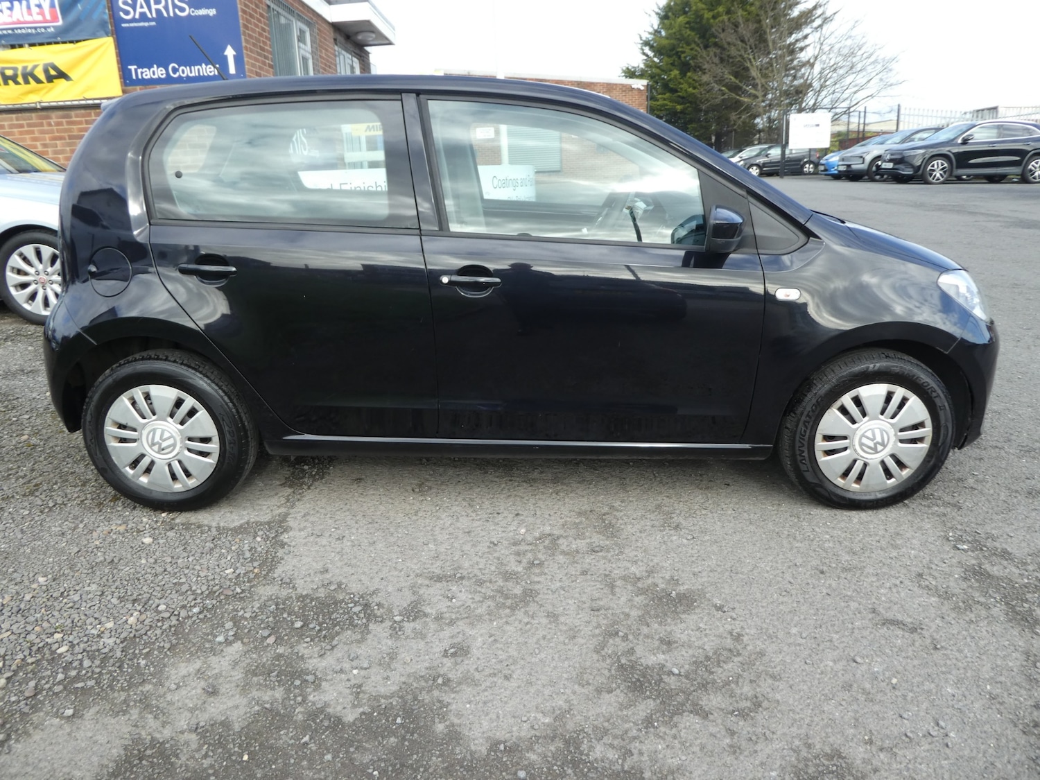 Used Volkswagen up! 2014 for sale - 77864593: Photo 4