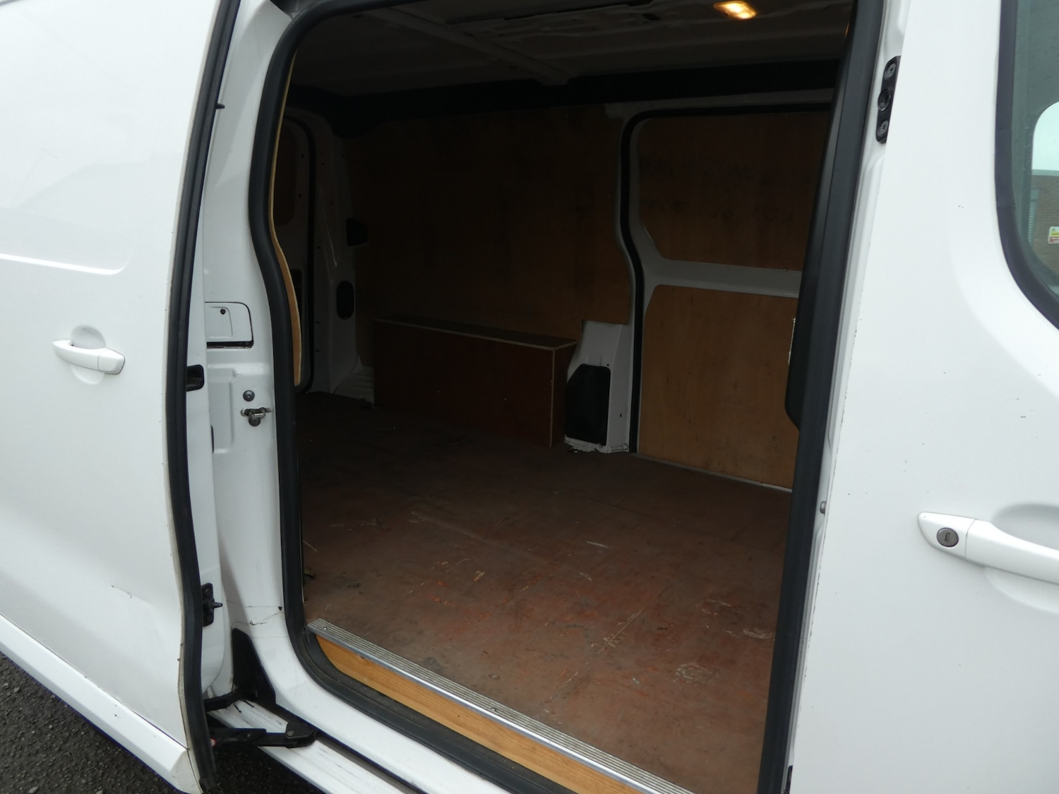 Used Vauxhall Vivaro 2019 for sale - 77516492: Photo 11