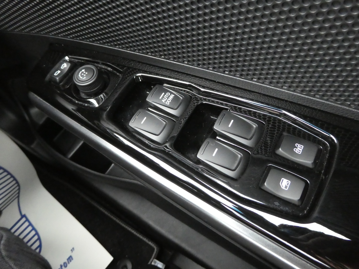 Used Ssangyong Tivoli 2023 for sale - 77323930: Photo 16