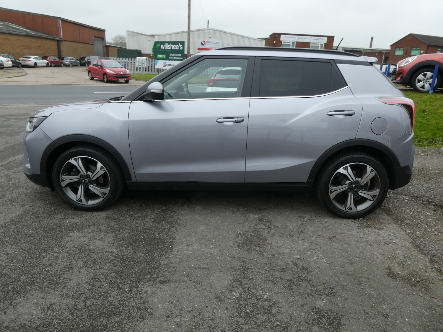 Used Ssangyong Tivoli 2023 for sale - 77323930: Photo 9