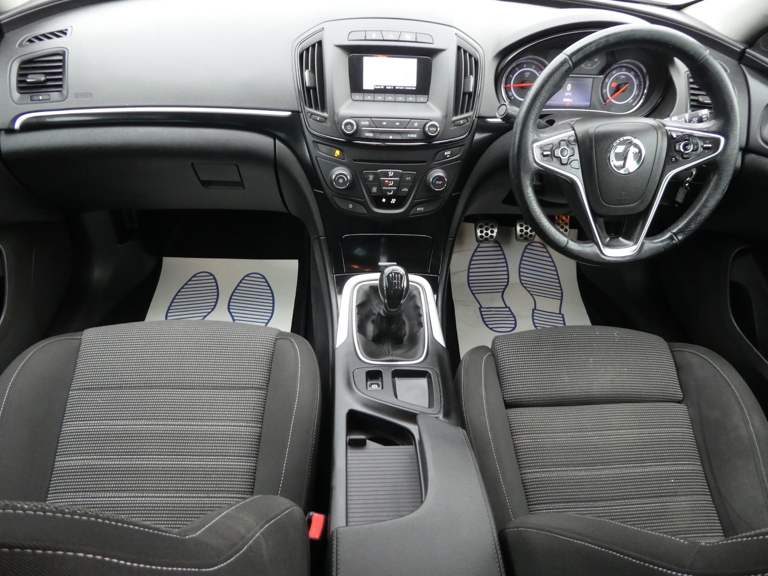 Used Vauxhall Insignia 2015 for sale - 77223356: Photo 12