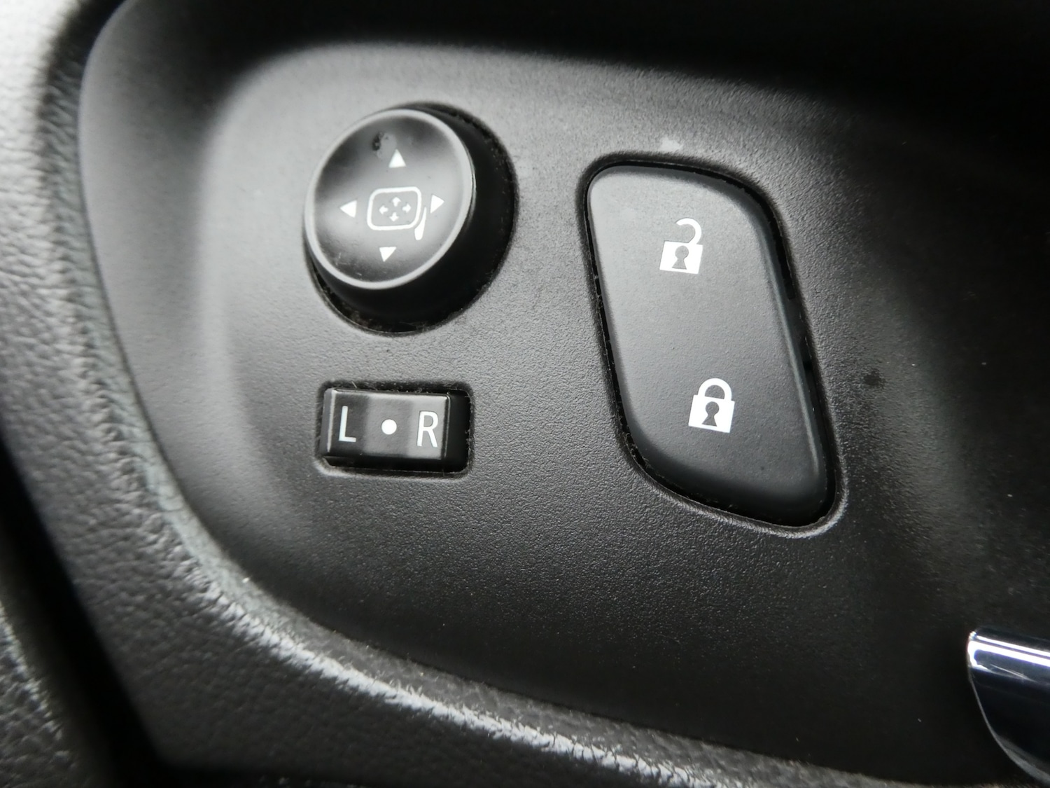 Used Vauxhall Insignia 2015 for sale - 77223356: Photo 16