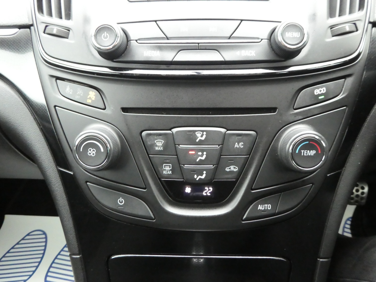 Used Vauxhall Insignia 2015 for sale - 77223356: Photo 20