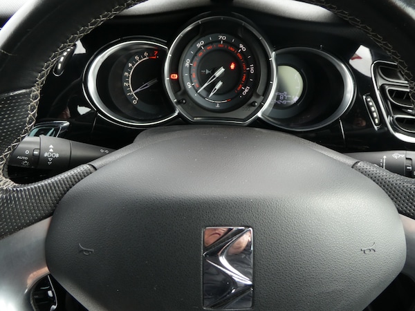 Used DS Automobiles DS 3 2018 for sale - 76249282: Photo 19