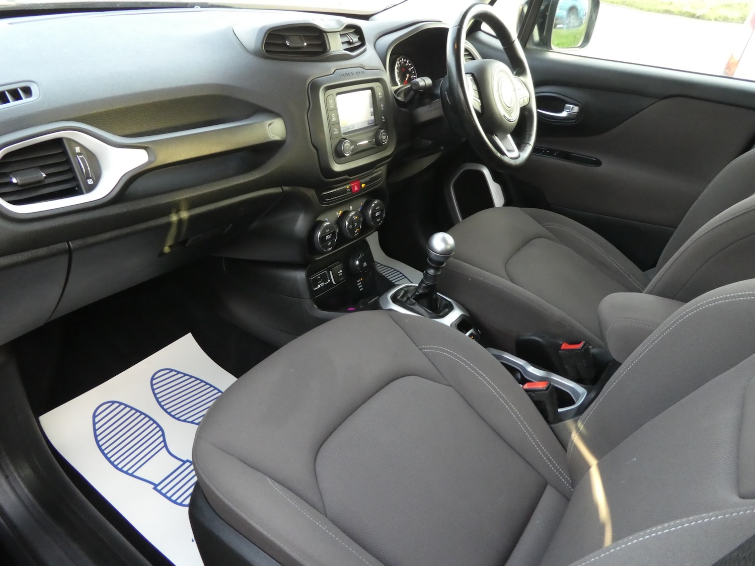 Used Jeep Renegade 2016 for sale - 76893008: Photo 14