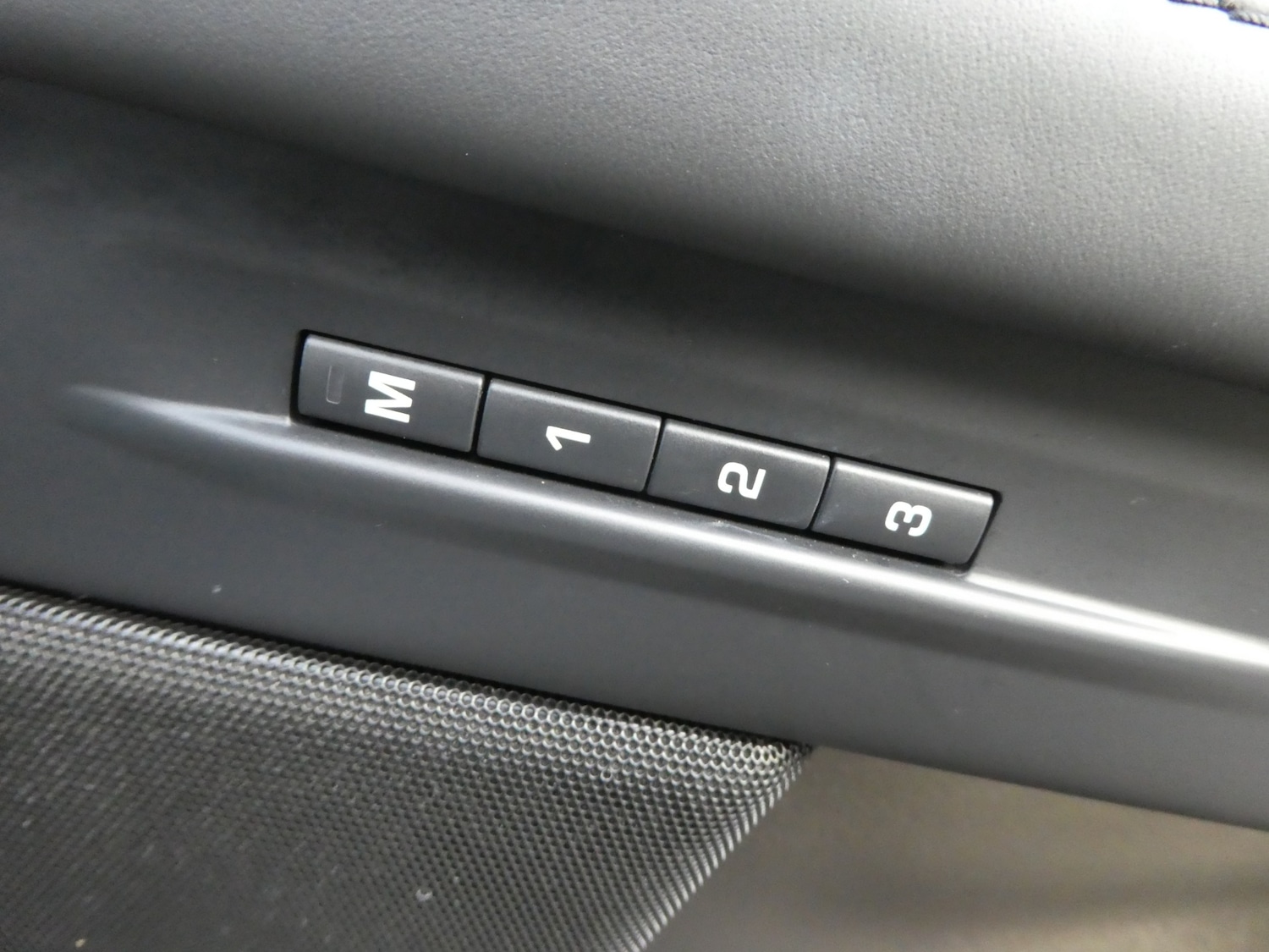 Used Land Rover Range Rover Evoque 2019 for sale - 77379318: Photo 13