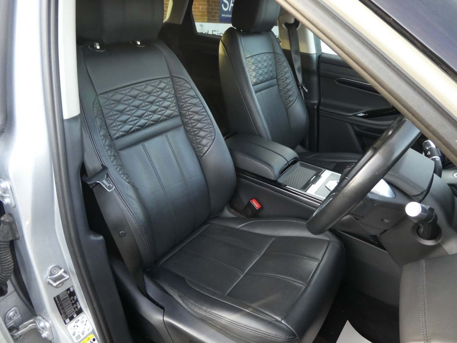 Used Land Rover Range Rover Evoque 2019 for sale - 77379318: Photo 6