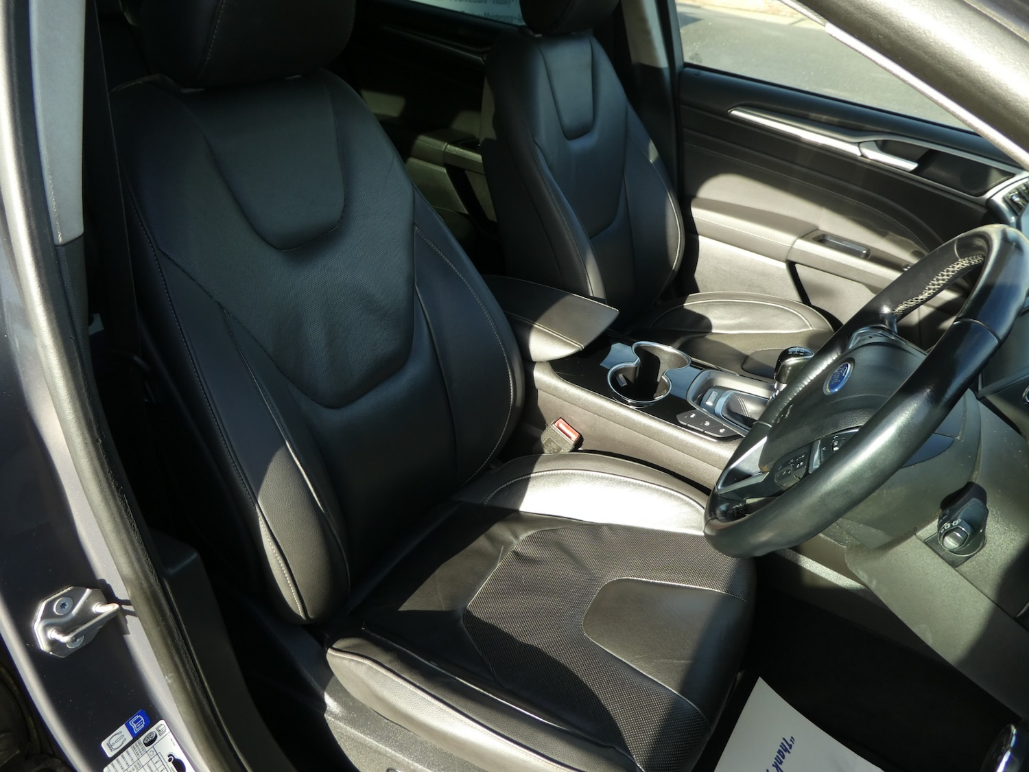 Used Ford Mondeo 2015 for sale - 76444479: Photo 10