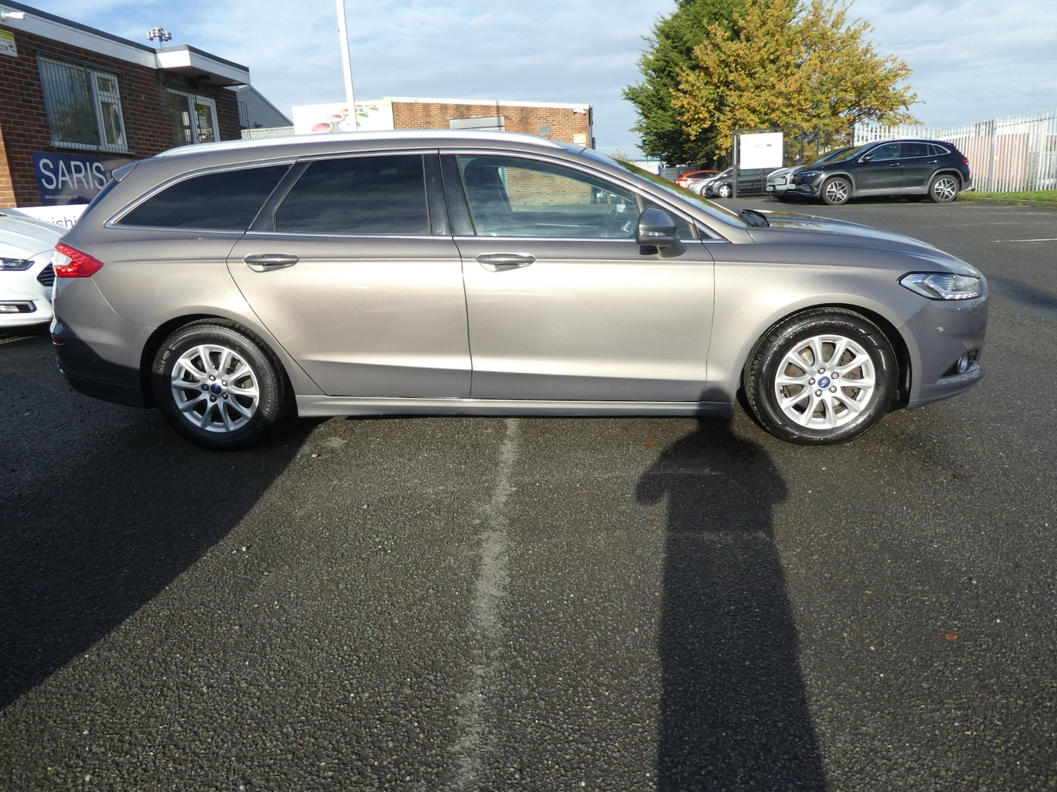 Used Ford Mondeo 2015 for sale - 76444479: Photo 4