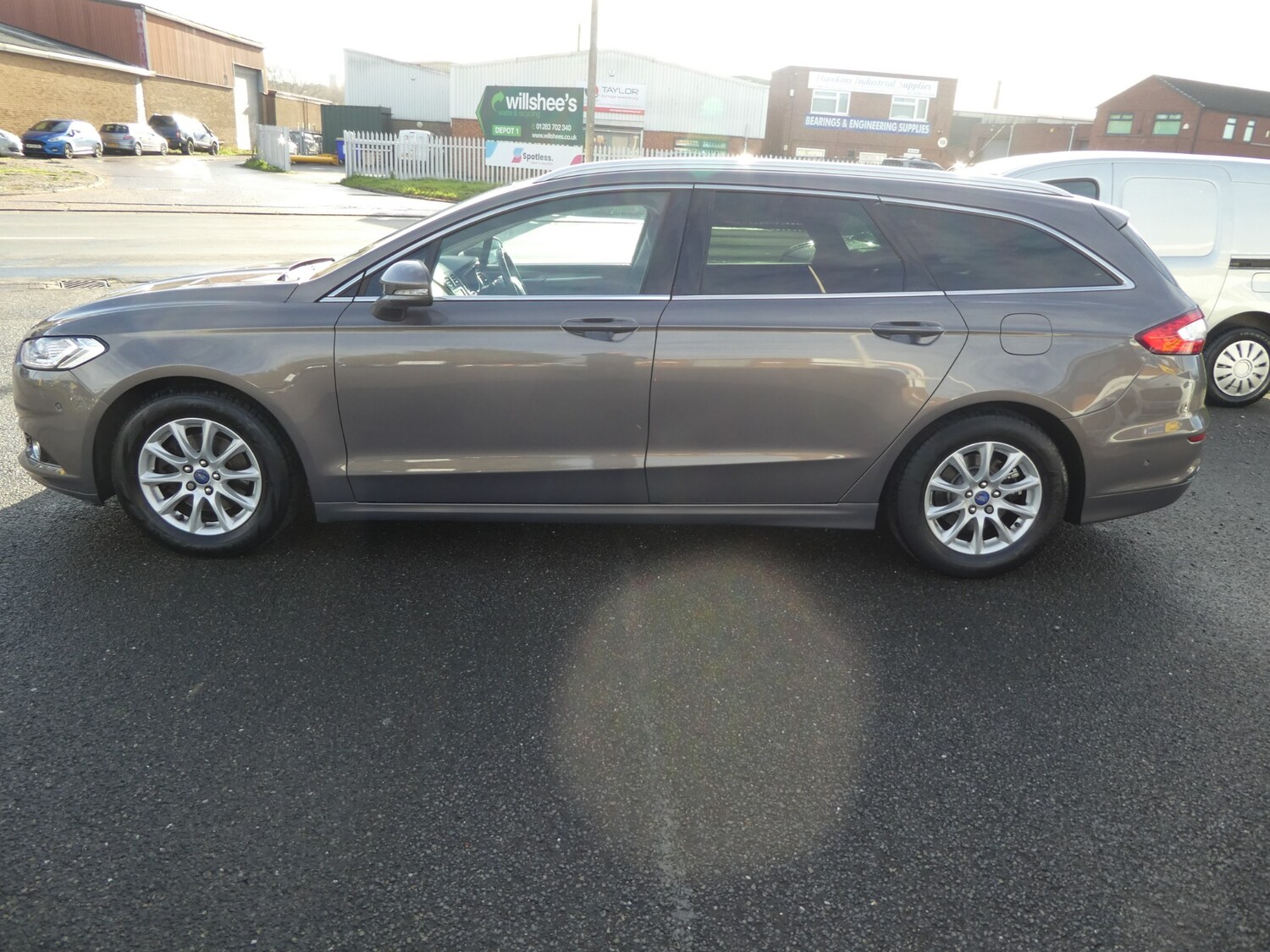 Used Ford Mondeo 2015 for sale - 76444479: Photo 8