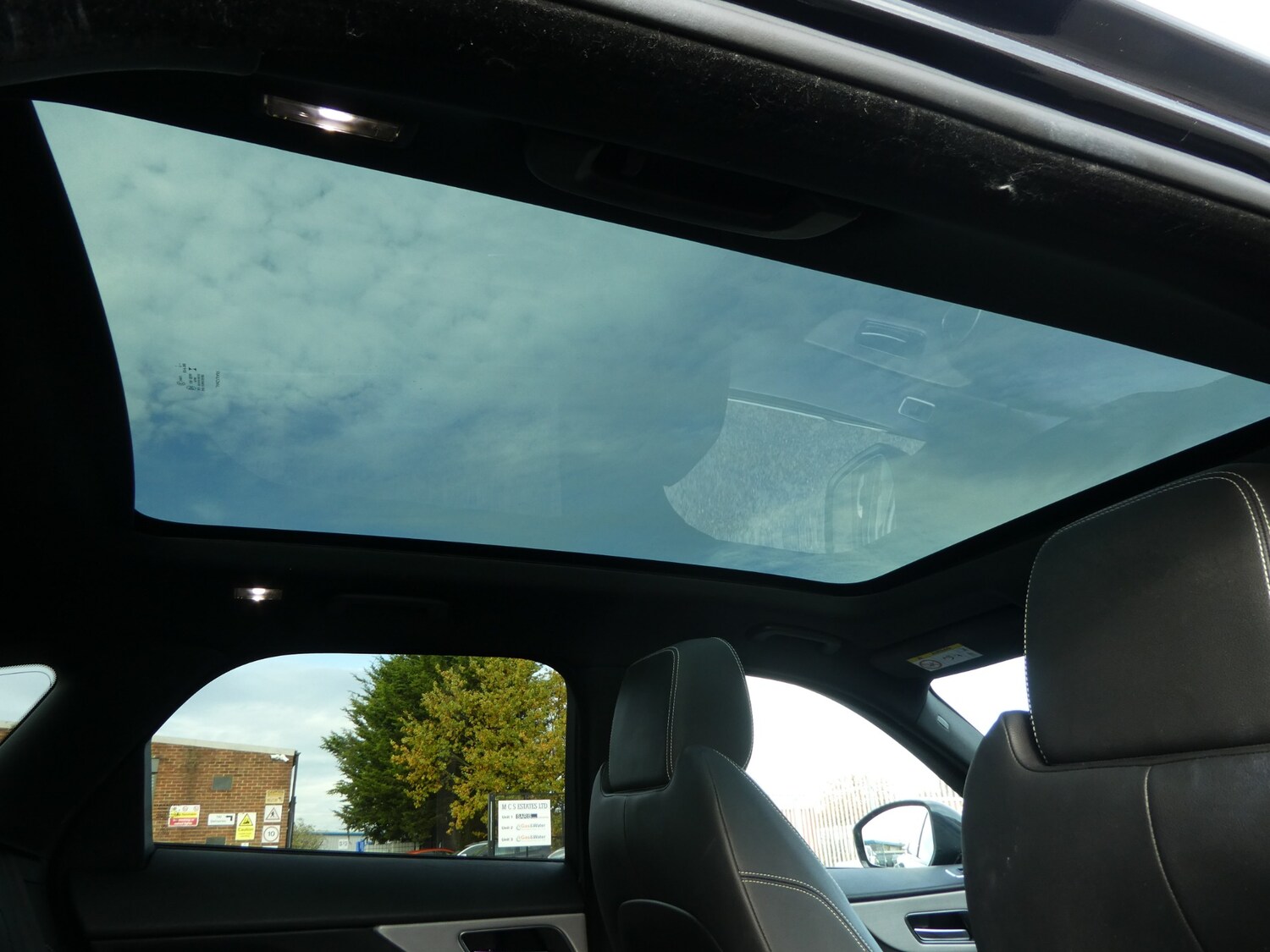 Used Jaguar F-Pace 2018 for sale - 76466116: Photo 12