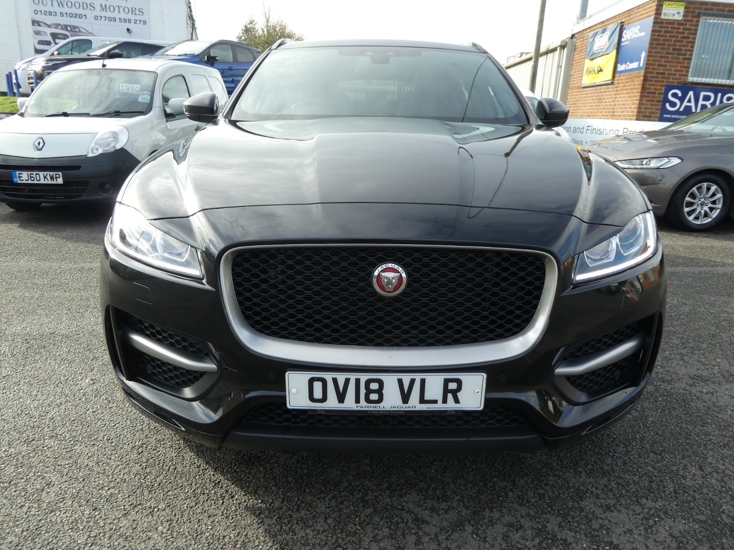 Used Jaguar F-Pace 2018 for sale - 76466116: Photo 2