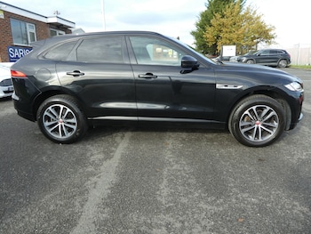 Used Jaguar F-Pace 2018 for sale - 76466116: Photo
